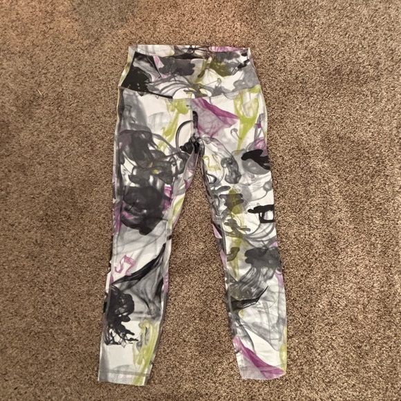 lululemon athletica Pants - Lululemon Women’s Abstract Patterned Leggings Sz 10